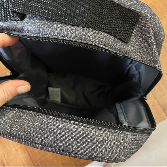 NEW Backpack, school bag - Picture 4 of 6